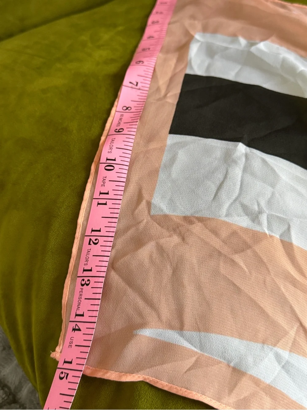 New Lalique Peach, White & Black Bird Art Deco Graphic Luxury Scarf